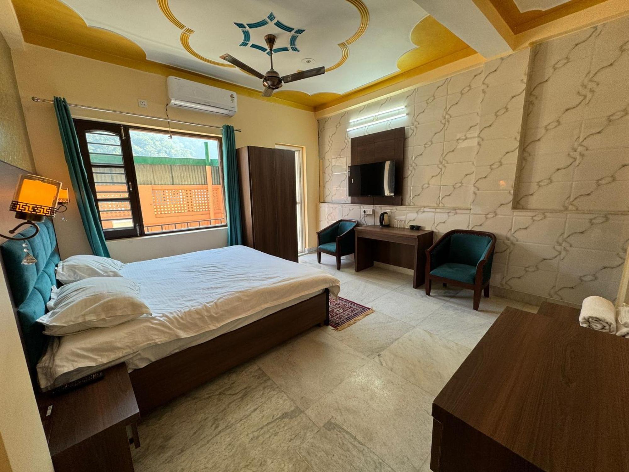 Himalaya Stay Rishikesh Exterior photo