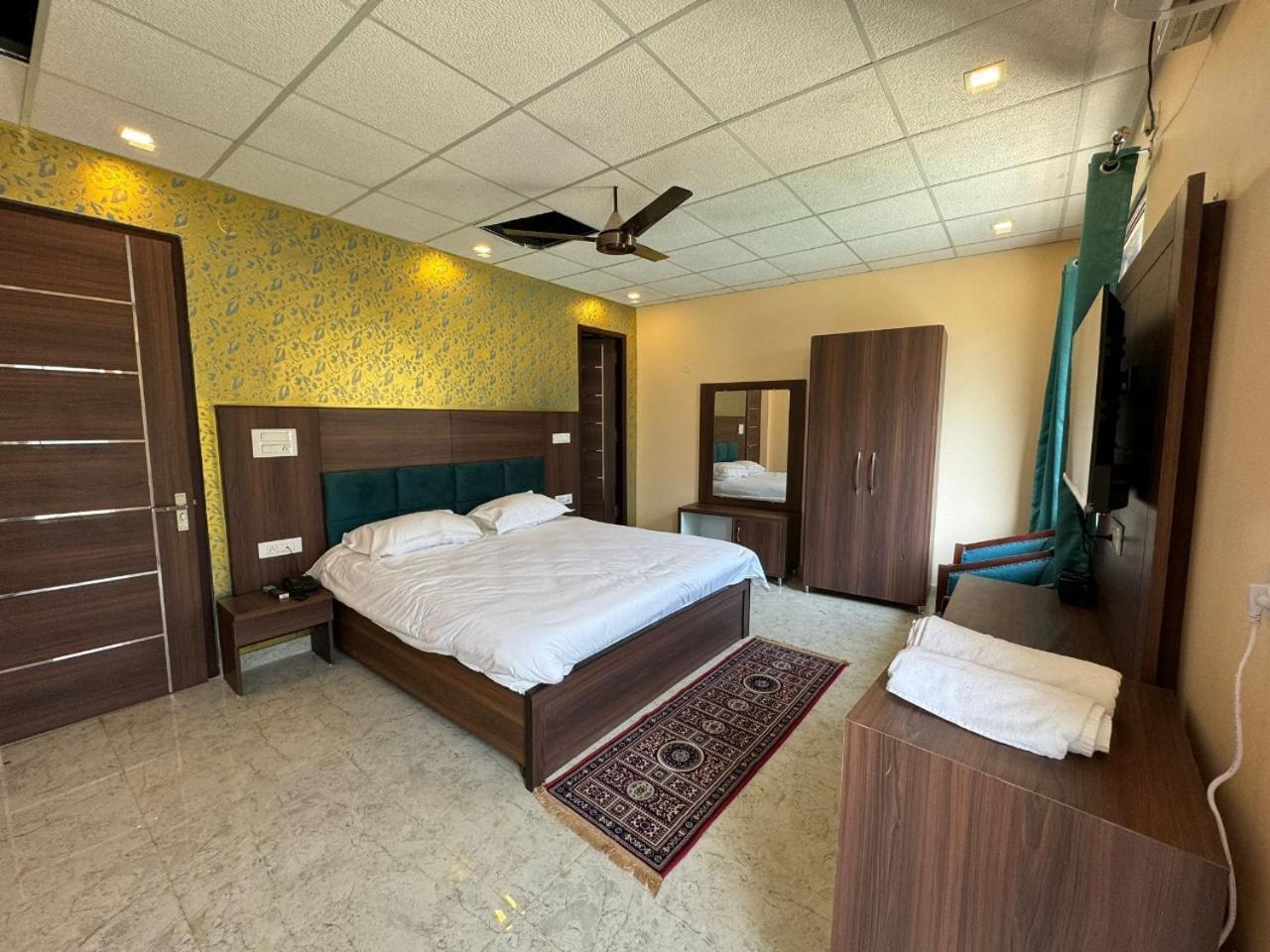 Himalaya Stay Rishikesh Exterior photo